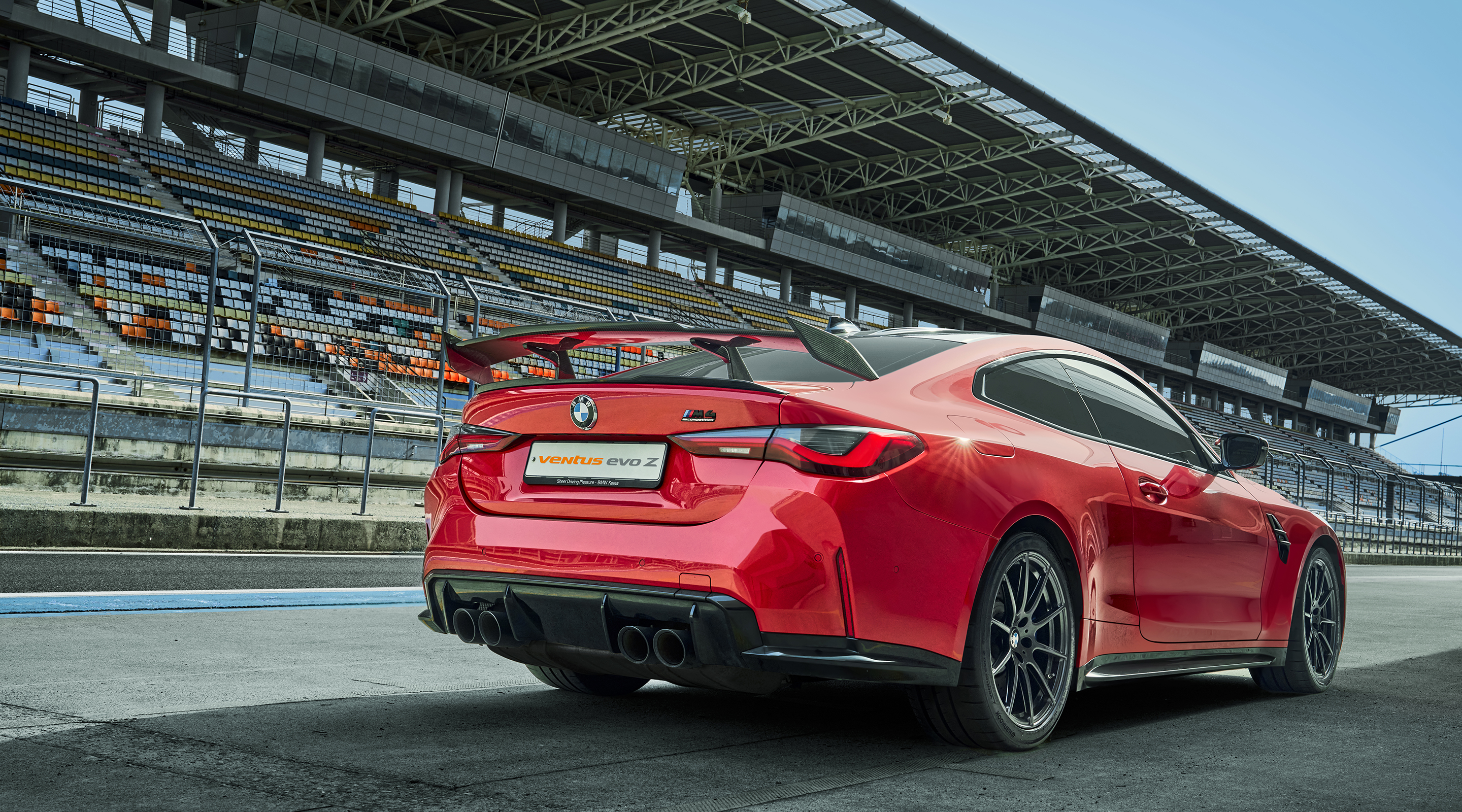 Hankook Tire & Technology-Tires-Ventus-evo-gallery-01